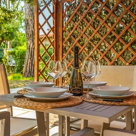 Maison Marina Near The Sea מרינה די פיאטרסנטה